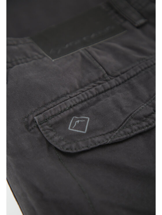 Volcano Volcano Spodnie cargo R-HAMPTER Czarny Regular Fit
