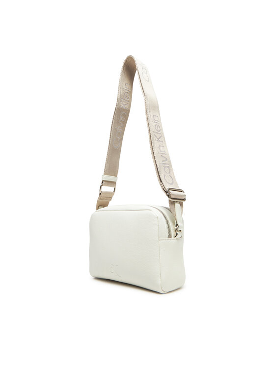 Calvin Klein Jeans Calvin Klein Jeans Kabelka Ultralight Ew Dble Zip Camera Ba LV04K3124G Biela