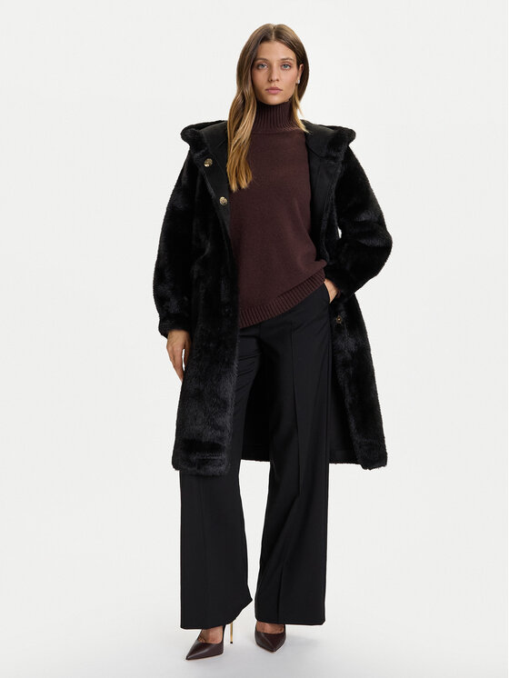 Rinascimento Rinascimento Kažoks CFC0122225003 Melns Regular Fit