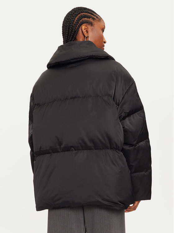 Calvin Klein Calvin Klein Kurtka puchowa K20K207720 Czarny Regular Fit