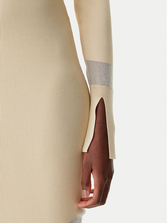 Patrizia Pepe Patrizia Pepe Плетена рокля 8A1420/K078-B814 Бежов Slim Fit