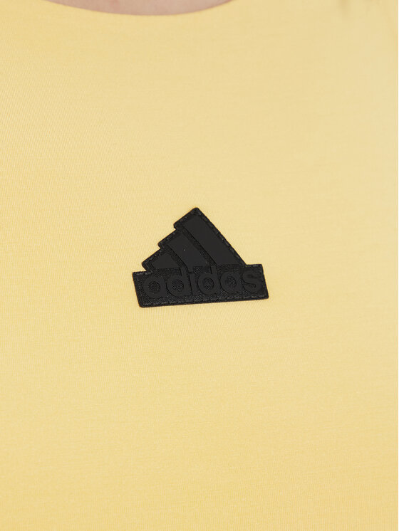 adidas adidas Топ City Escape IS0668 Жовтий Slim Fit