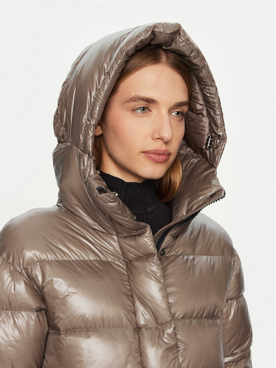 Hetregó Hetregó Пухено яке Tara 8N728 Бежов Regular Fit