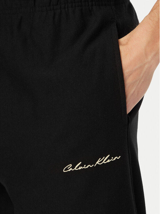 Calvin Klein Jeans Calvin Klein Jeans Spodnji del trenirke LV04RF249G Črna Regular Fit