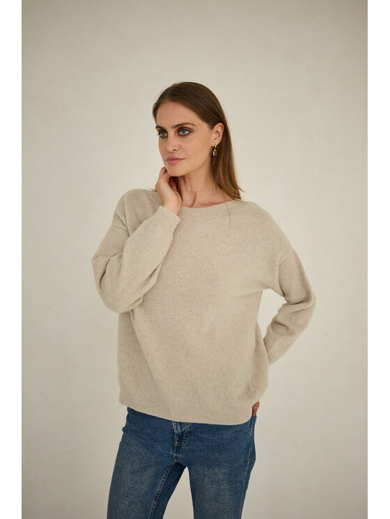 Entelier Entelier Sweter dekolt łódka Beżowy Relaxed Fit