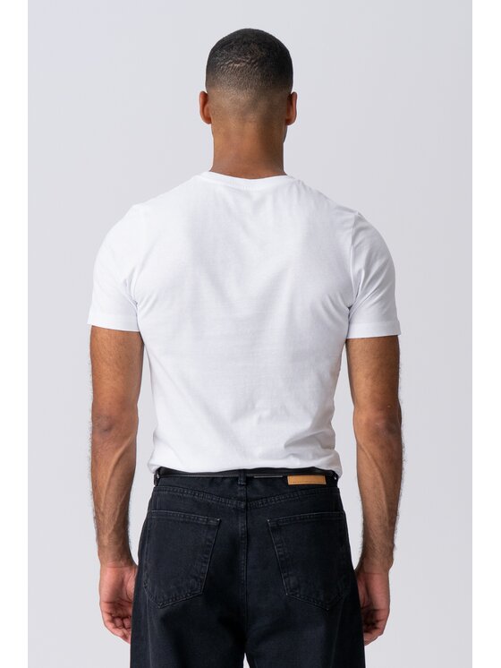 TeeShoppen TeeShoppen T-Shirt 'Muscle Collection' Biały Slim Fit