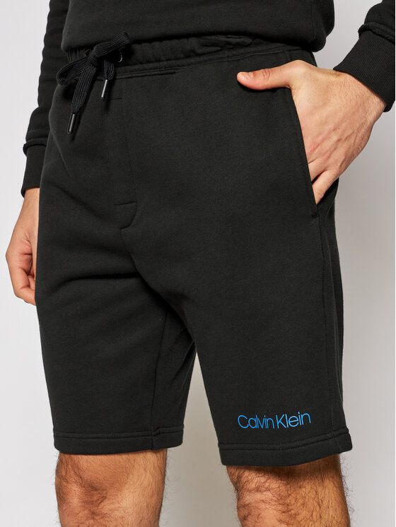 Calvin Klein Underwear Pantaloni scurți sport 000NM2168E Negru Regular Fit