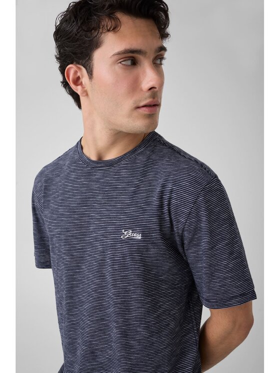 Guess Guess T-Shirt 183148 Modrá Classic Fit