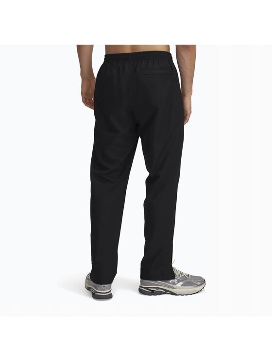 Under Armour Under Armour Spodnie dresowe 1390150-001 UA Rival Woven Windbreaker Czarny Active Fit
