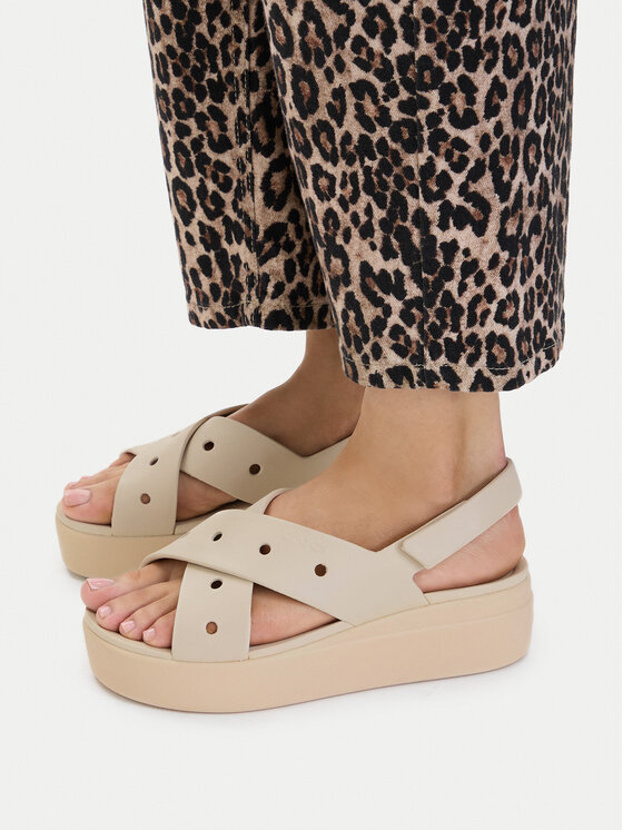 Crocs Sandali Brooklyn 4U Cross Strap Sandal 212254 Bež