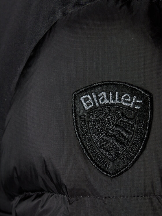 Blauer Blauer Žieminė striukė 23WBLUC03010 Juoda Regular Fit