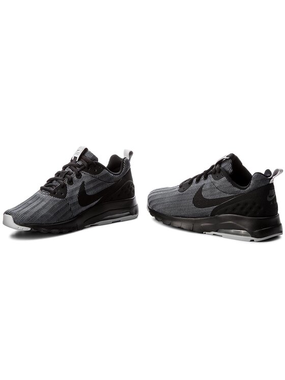 Air max motion black on sale