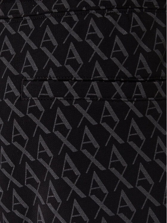 Armani Exchange Armani Exchange Športové kraťasy XM001227 AF11847 FC026 Čierna Regular Fit