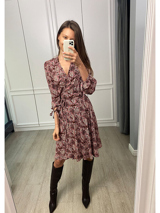 Manifiq&Co. Manifiq&Co. Sukienka codzienna Julia Różowy A-Line Fit