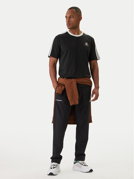 adidas adidas Тишърт Lux Coffee Cafe Cup Graphic KG5413 Черен Loose Fit