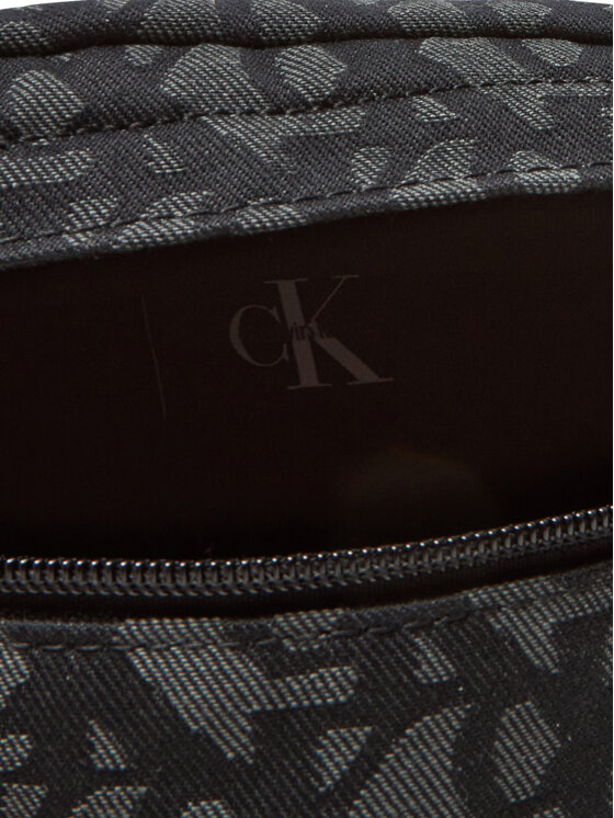 Calvin Klein Jeans Calvin Klein Jeans Чанта за кръст Unstructured Monogram Waistbag LV04G3177G Черен