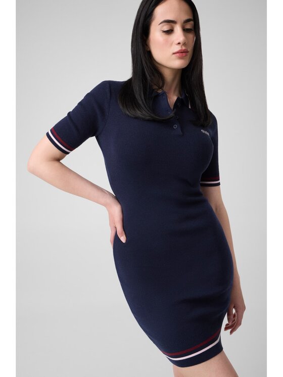 Guess Guess Každodenní šaty 183936 Modrá Classic Fit