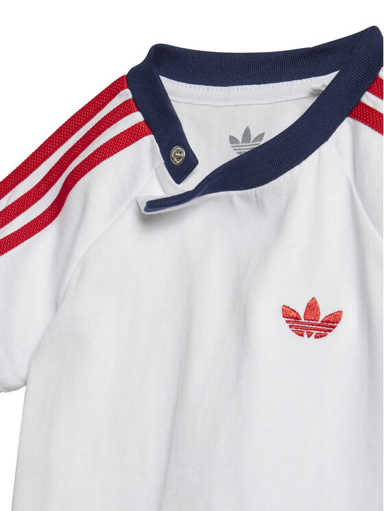 adidas adidas Komplektas: marškinėliai ir kelnės Denim JC7863 Mėlyna Regular Fit
