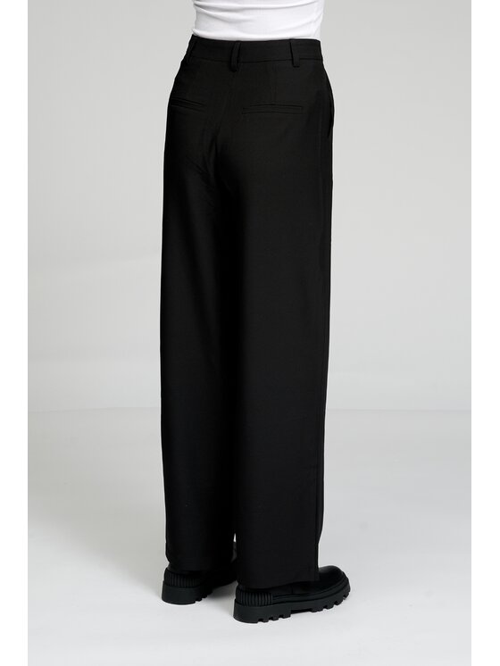 TeeShoppen TeeShoppen Spodnie garniturowe 'Basic Collection' Czarny Regular Fit