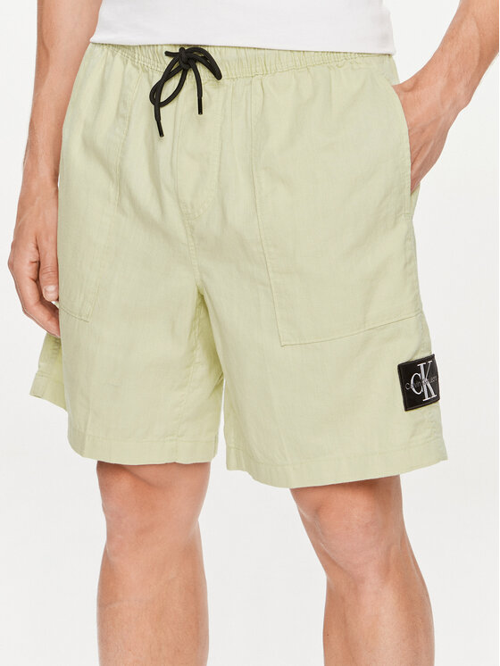 Calvin Klein Jeans Calvin Klein Jeans Pantaloncini di tessuto J30J325475 Verde Regular Fit