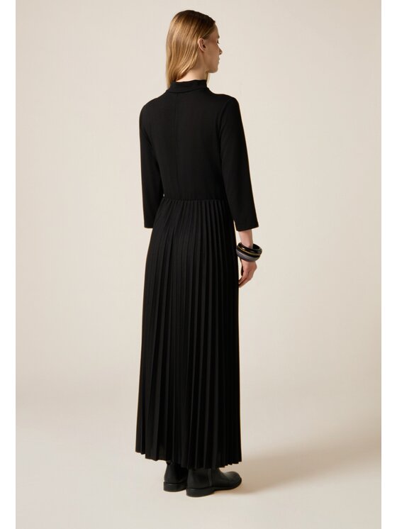 Oltre Oltre Abito da sera 7072J000959N033 Nero A-Line Fit