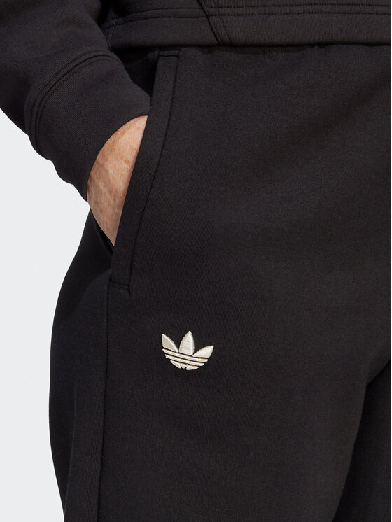 adidas adidas Melegítő alsó adicolor Neuclassics IB7321 Fekete Loose Fit