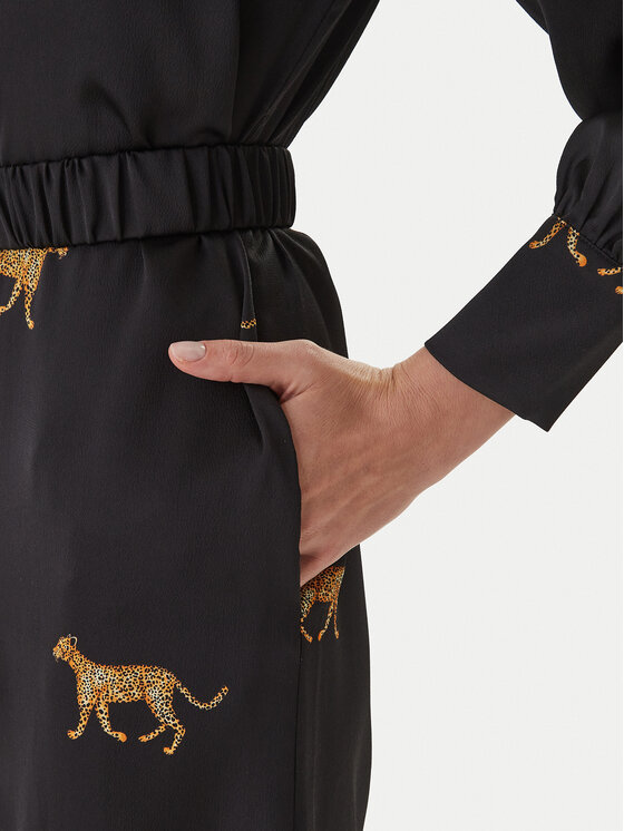 LOLA CASADEMUNT LOLA CASADEMUNT Srajčna obleka LS2616091 Črna Regular Fit