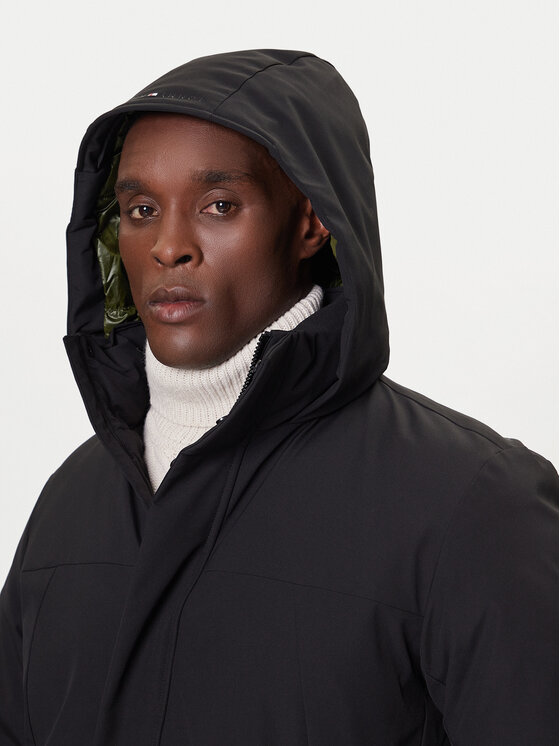 Tommy Hilfiger Tommy Hilfiger Cappotto di transizione MW0MW41362 Nero Regular Fit