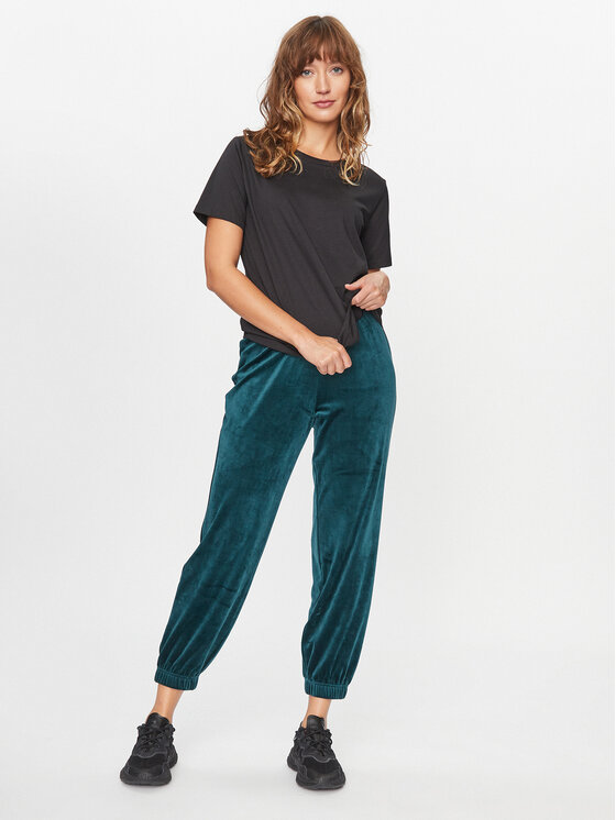 ONLY ONLY Jogginghose 15299669 Grün Regular Fit