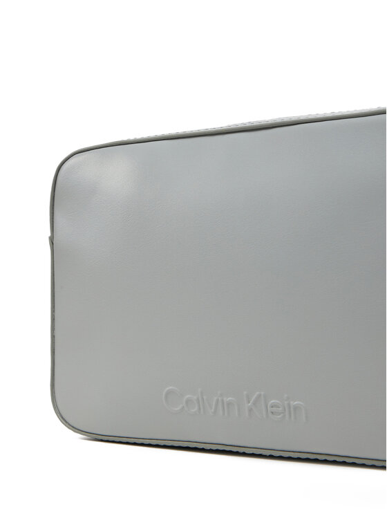 Calvin Klein Calvin Klein Torebka Embossed Logo Camera Bag K60K612555 Szary