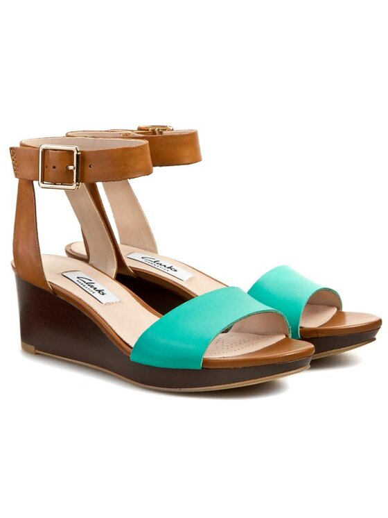 Clarks ornate jewel top