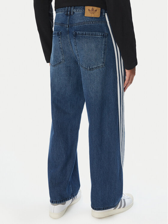 adidas adidas Traperice adilenium 6 LH3341 Plava Loose Fit