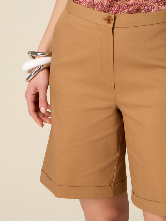 Oltre Oltre Pantaloncini di tessuto P02DR109298N022 Crema Regular Fit