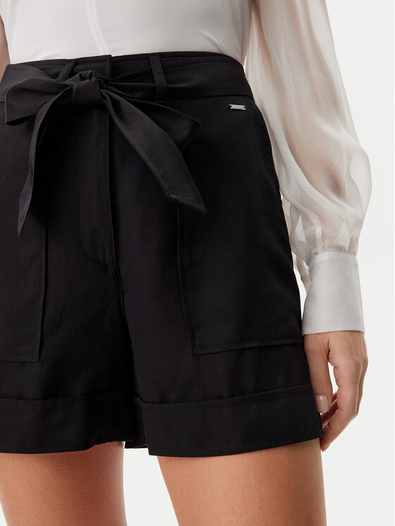 Guess Guess Bavlnené šortky W5GD1RWG4C2 Čierna Regular Fit