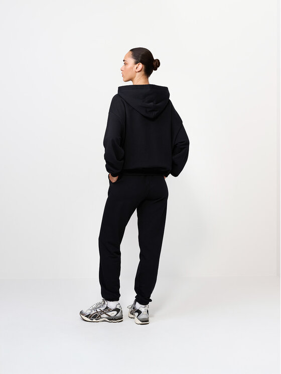 La Mania La Mania Spodnie dresowe GRANT Czarny Basic Fit