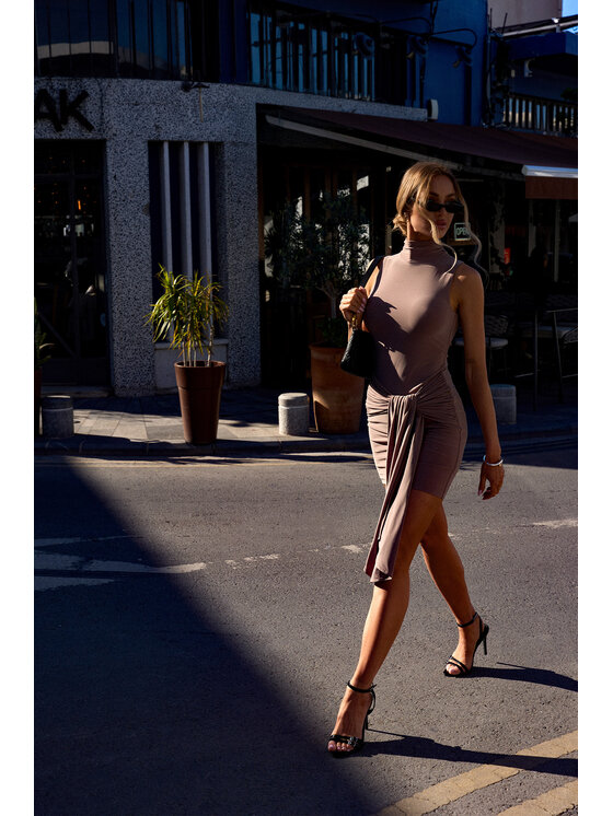 Made of Emotion Made of Emotion Abito da sera M841 Beige Premium Fit