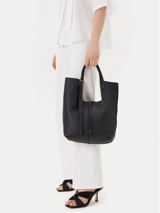 Gianni Chiarini Gianni Chiarini Ročna torba Ava BS 11315 RNGDBL Črna