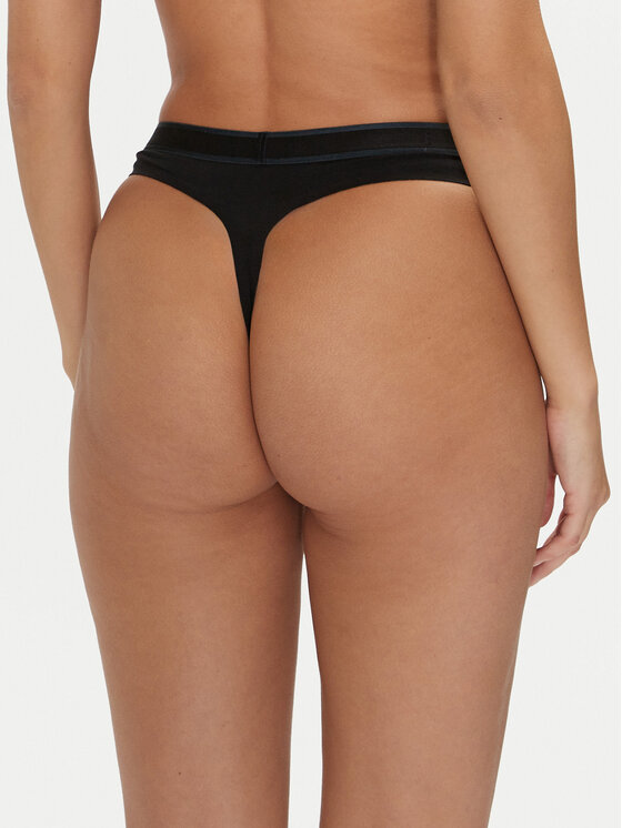 Calvin Klein Underwear Calvin Klein Underwear Στρίνγκ 000QF7954E Μαύρο