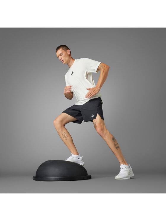 adidas adidas Szorty sportowe 126653 Czarny Slim Fit