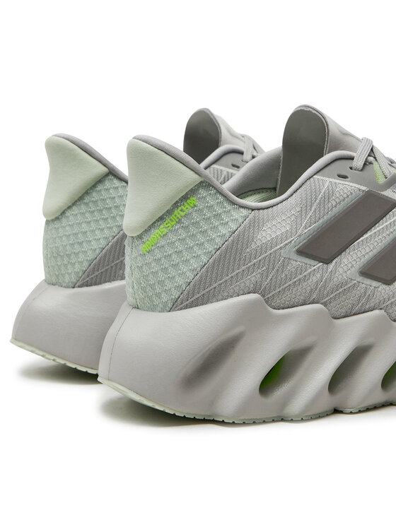 adidas adidas Běžecké boty Switch Fwd 2 IE5885 Šedá