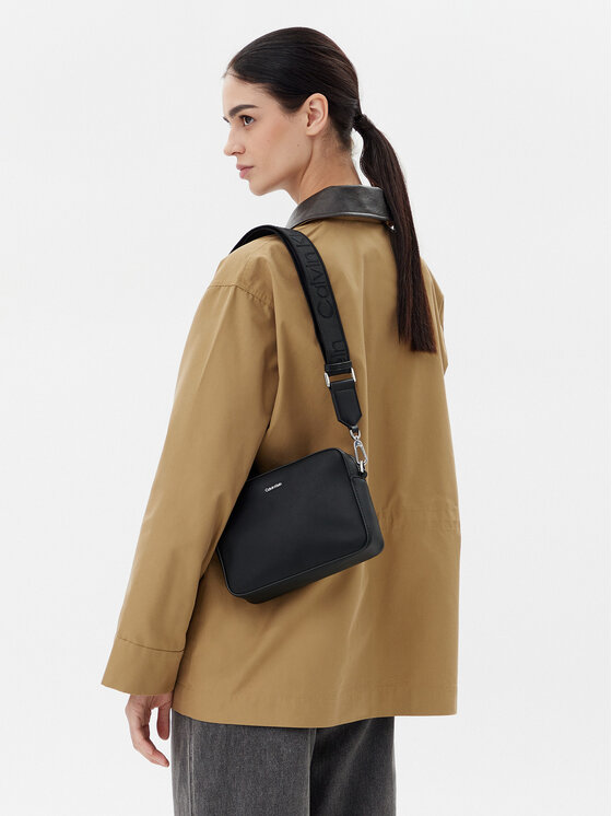 Calvin Klein Calvin Klein Käekott Ck Must Small Camera Bag K60K613145 Must