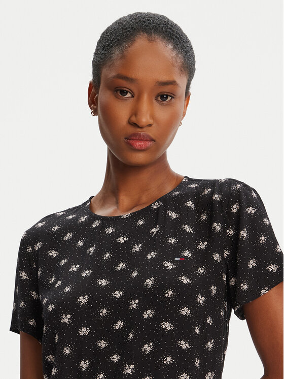 Tommy Jeans Tommy Jeans Vsakodnevna obleka DW0DW21120 Črna Regular Fit