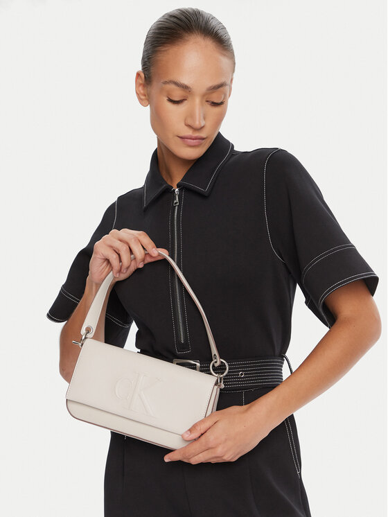 Calvin Klein Jeans Calvin Klein Jeans Torbica Sculpted Flap Shoulder Pouch25 LV04K3148G Écru