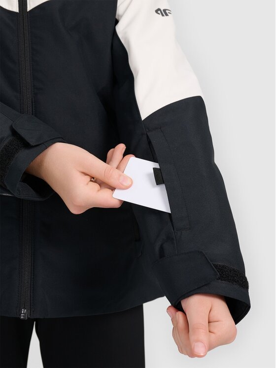 4F 4F Giacca da sci 4FJRAW25TTJAF1034-20S Nero Regular Fit