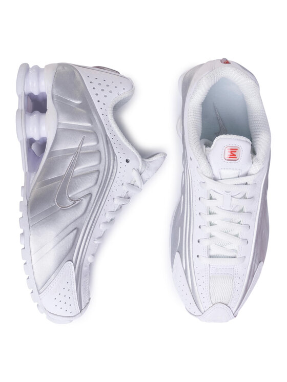 Nike Nike Sneakersy Shox R4 AR3565 101 Biały