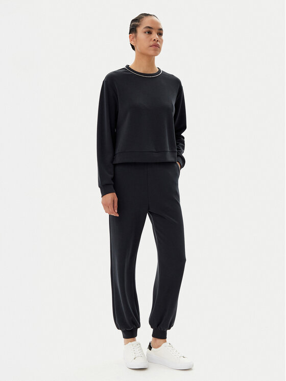 EA7 Emporio Armani EA7 Emporio Armani Spodnji del trenirke 7W000143 AF12643 UC001 Črna Loose Fit