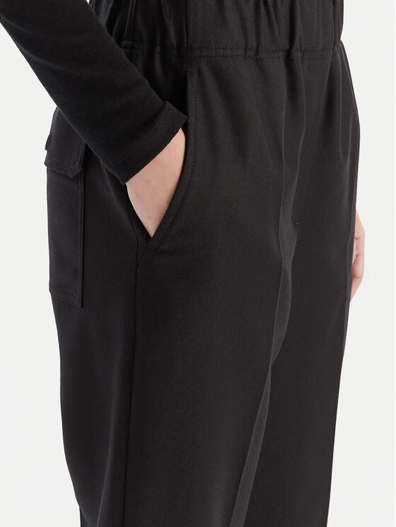 Weekend Max Mara Weekend Max Mara Hlače iz tkanine Hataley 2525136022 Črna Regular Fit