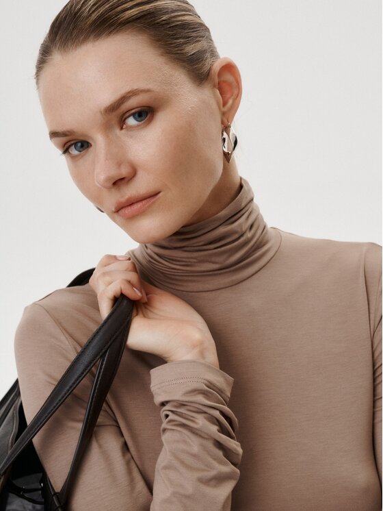 MARI PRETI MARI PRETI Dolcevita Lisara Beige Regular Fit