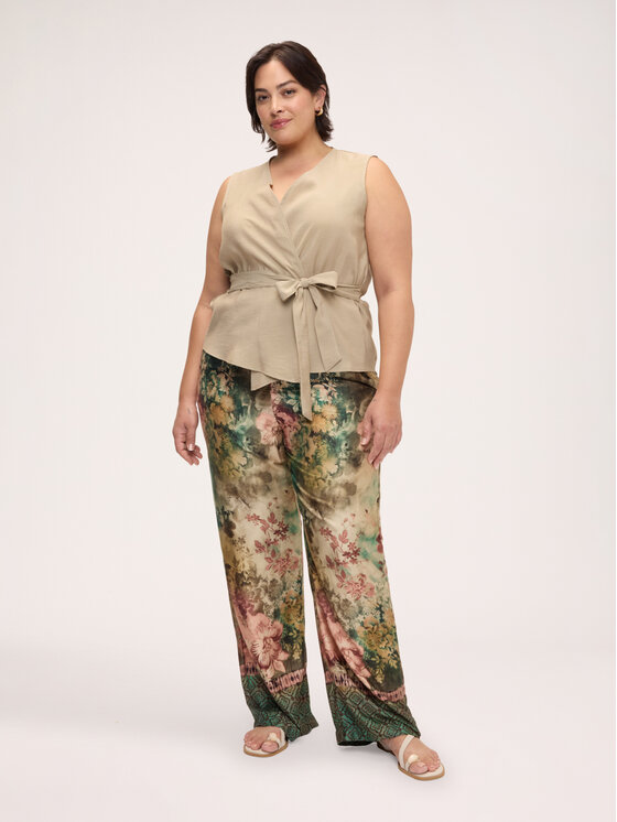 Fiorella Rubino Fiorella Rubino Marynarka L009L000084N025 Kremowy Slim Fit