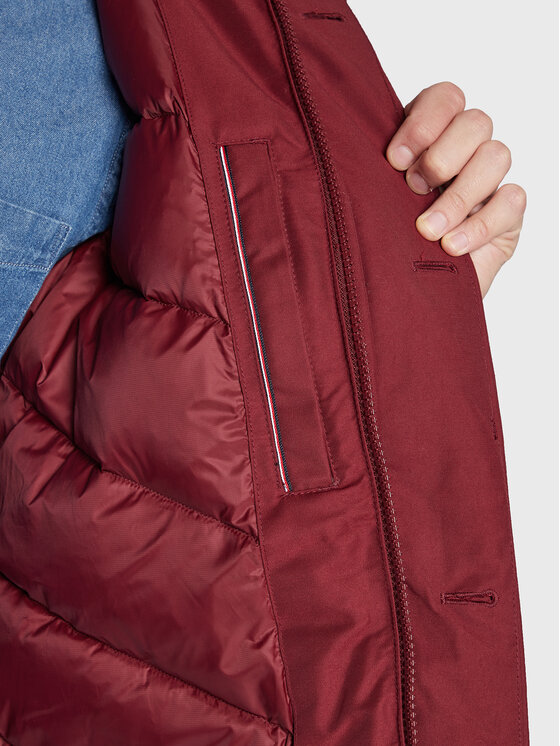 Tommy Hilfiger Tommy Hilfiger Pūkinė striukė Rockie MW0MW27689 Vyšninė Regular Fit